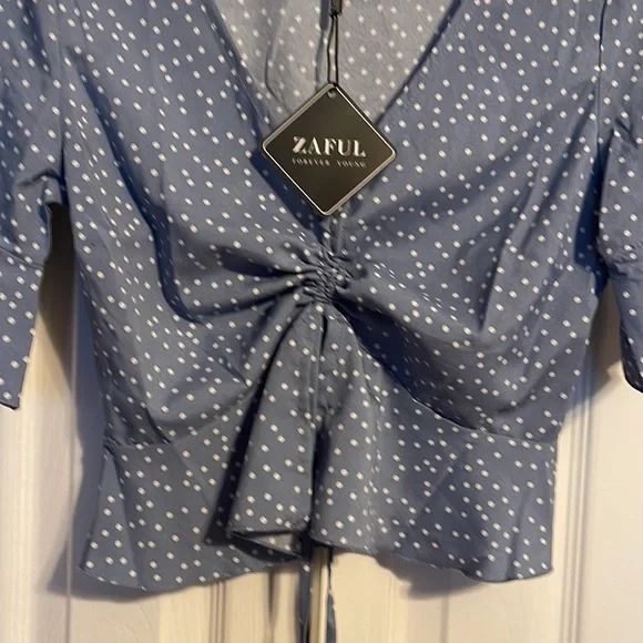 NWT Zaful shirt with adjustable tie in front size Small - Picture 6 of 8